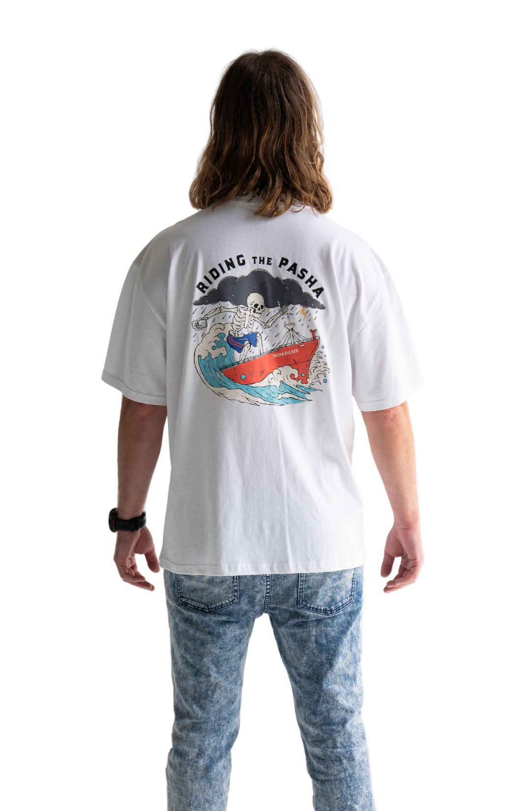 Skeleton surfing on the pasha bulker shipping container nobby’s beach newcastle t-shirt